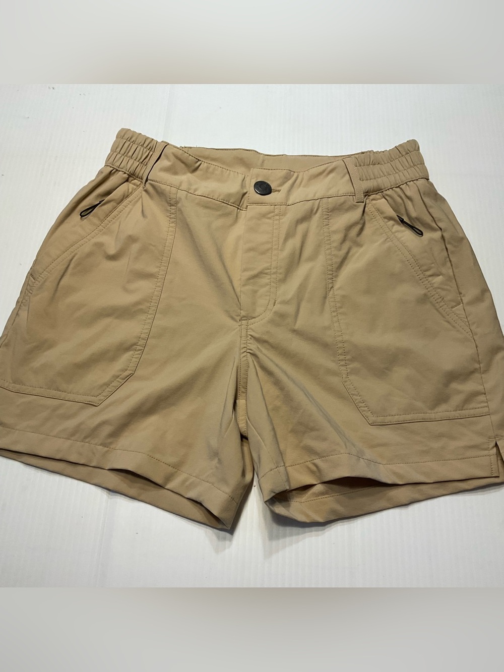 Baleaf Women's Tan Elastic-Waist Shorts Sz S Hiking Athleisure Spandex